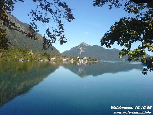 04Walchensee101006.JPG